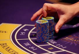 benzjl Wins section showing recent player payouts on the platform